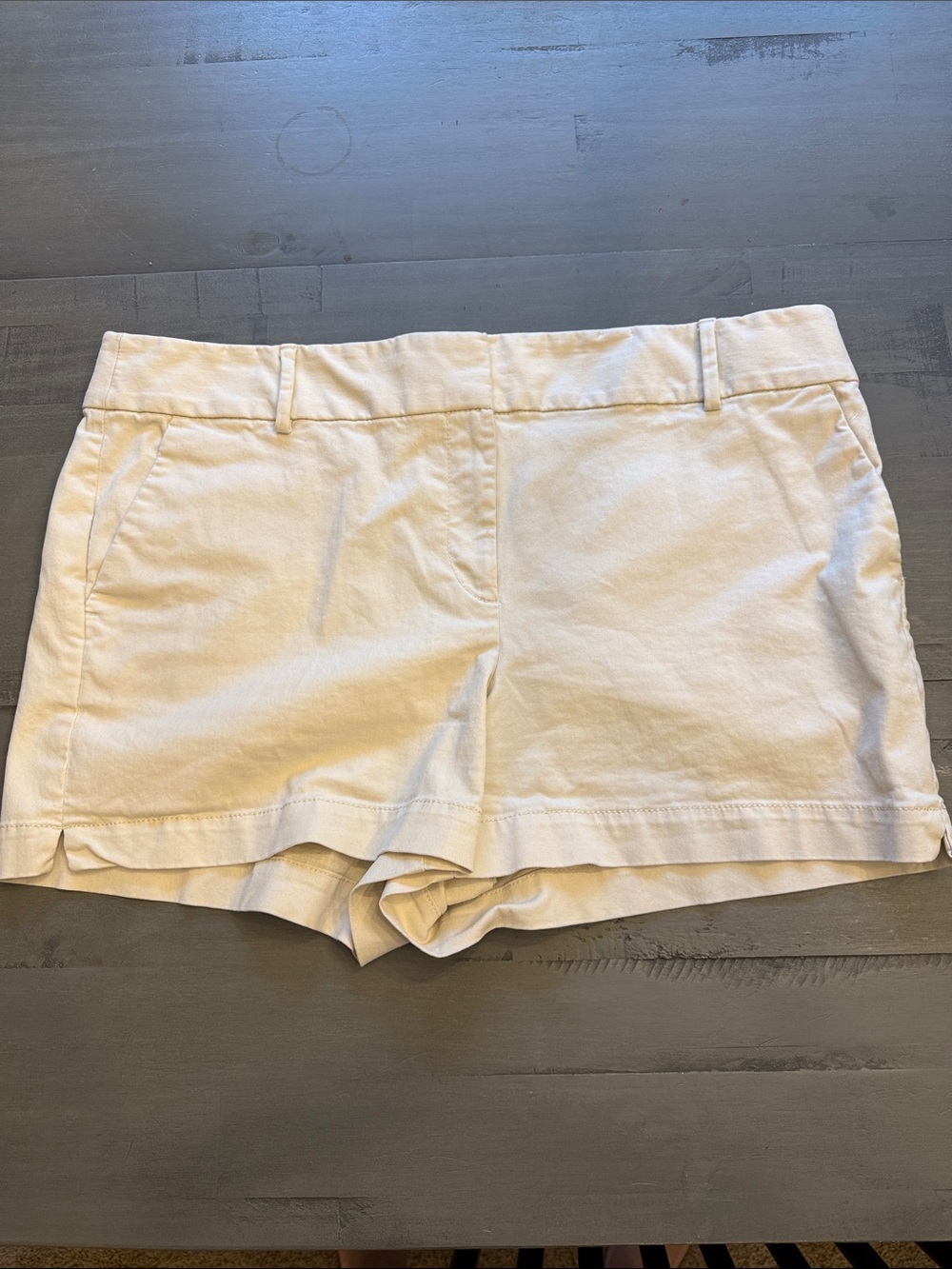 LOFT Cream Cotton Stretch Shorts